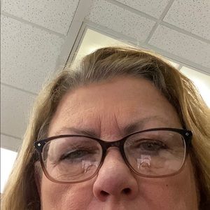 Meet your Posher, Linda